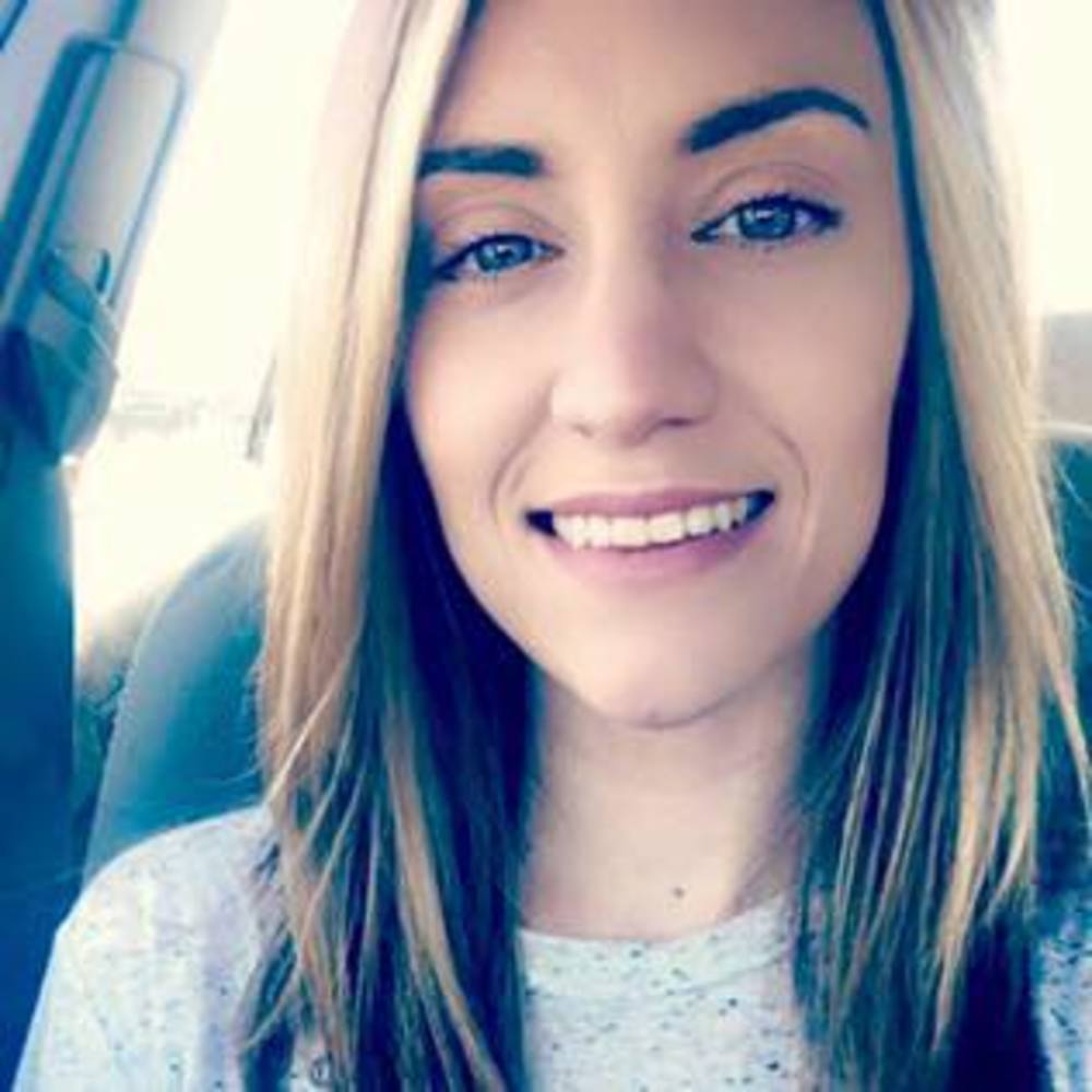 Meet your Posher, Amelia